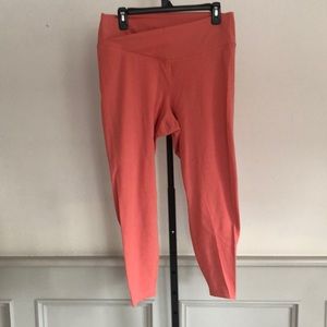 Old Navy Size X-Large, Coral with pocket inside leggings